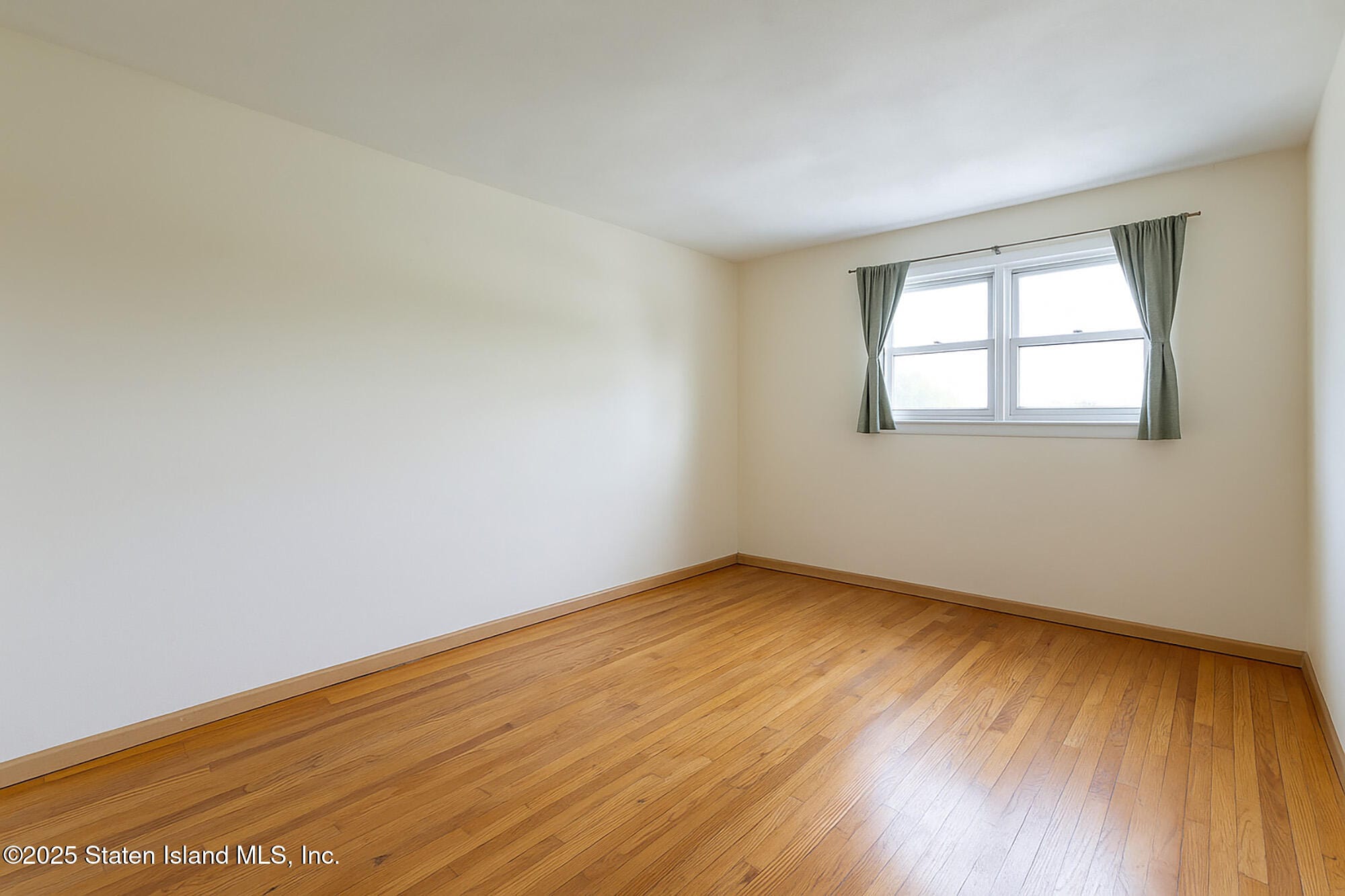 1054 Rensselaer Avenue, Staten Island, NY, 10309 image 23