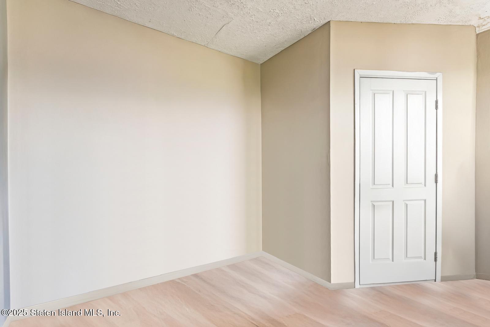 111 Chestnut Avenue, Staten Island, NY, 10305 image 15