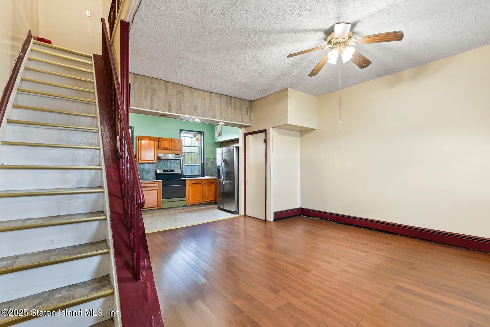 111 Chestnut Avenue, Staten Island, NY, 10305 image 12