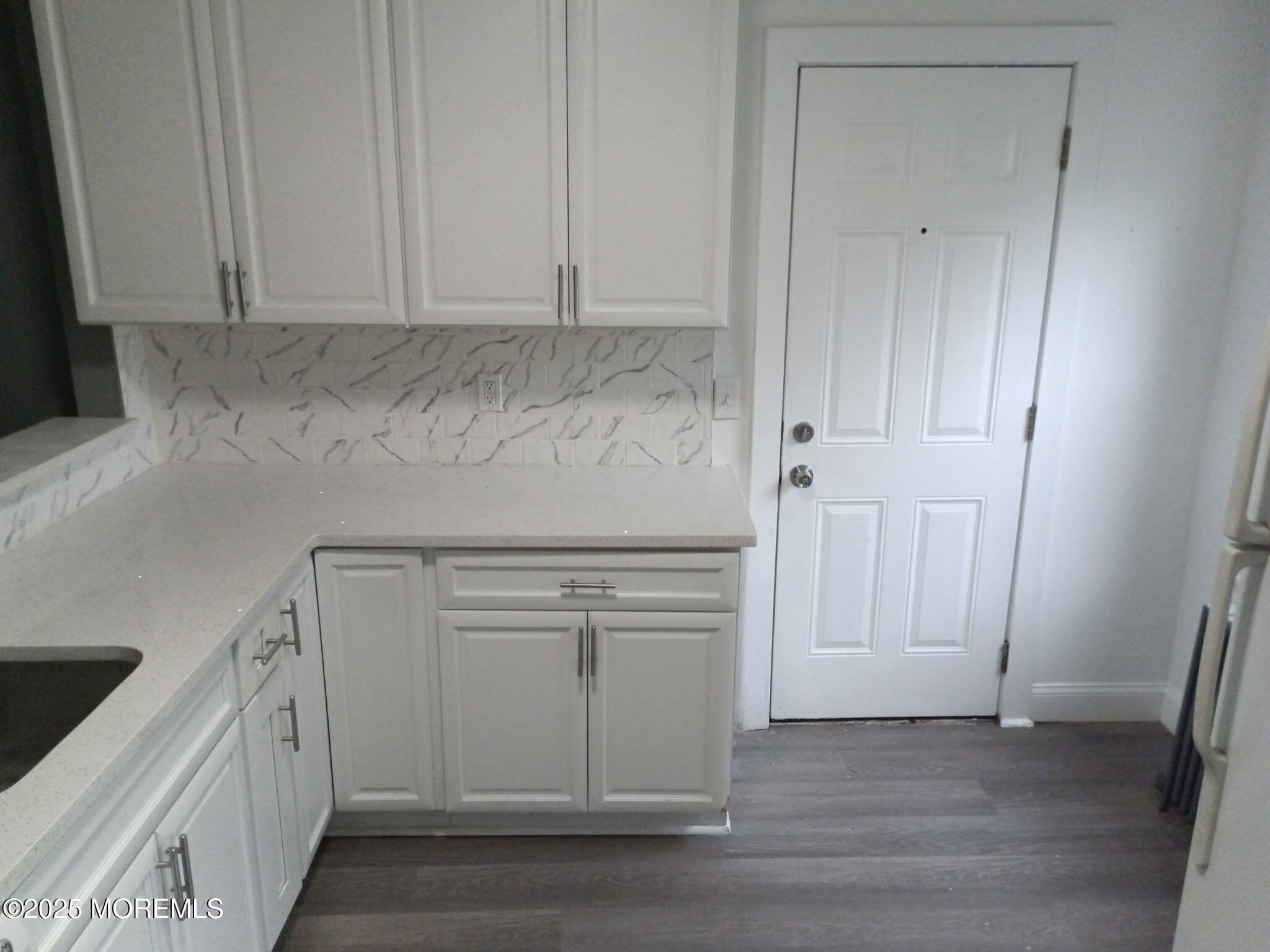 154 Ridge Avenue Image 1