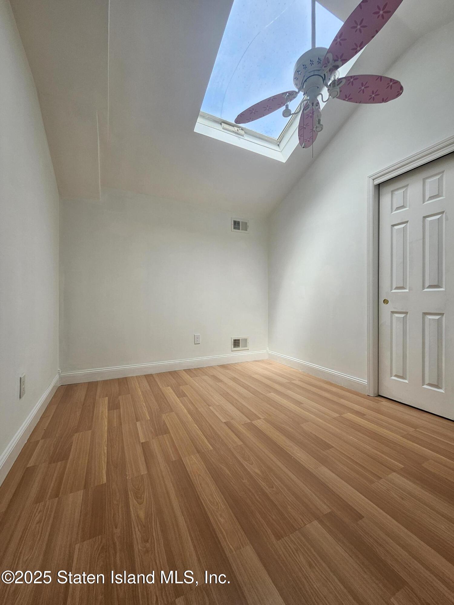 17 Maxie Court, Staten Island, NY, 10304 image 12