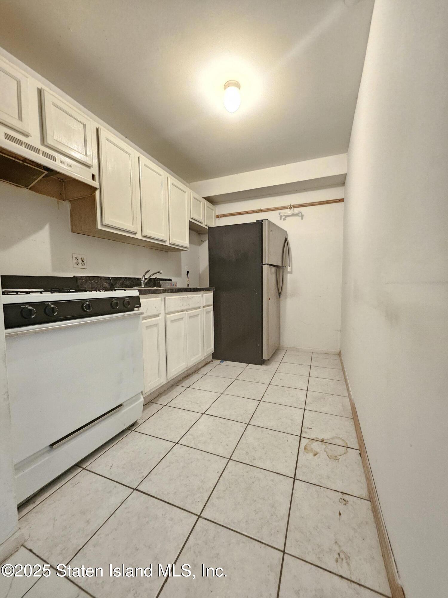 17 Maxie Court, Staten Island, NY, 10304 image 28