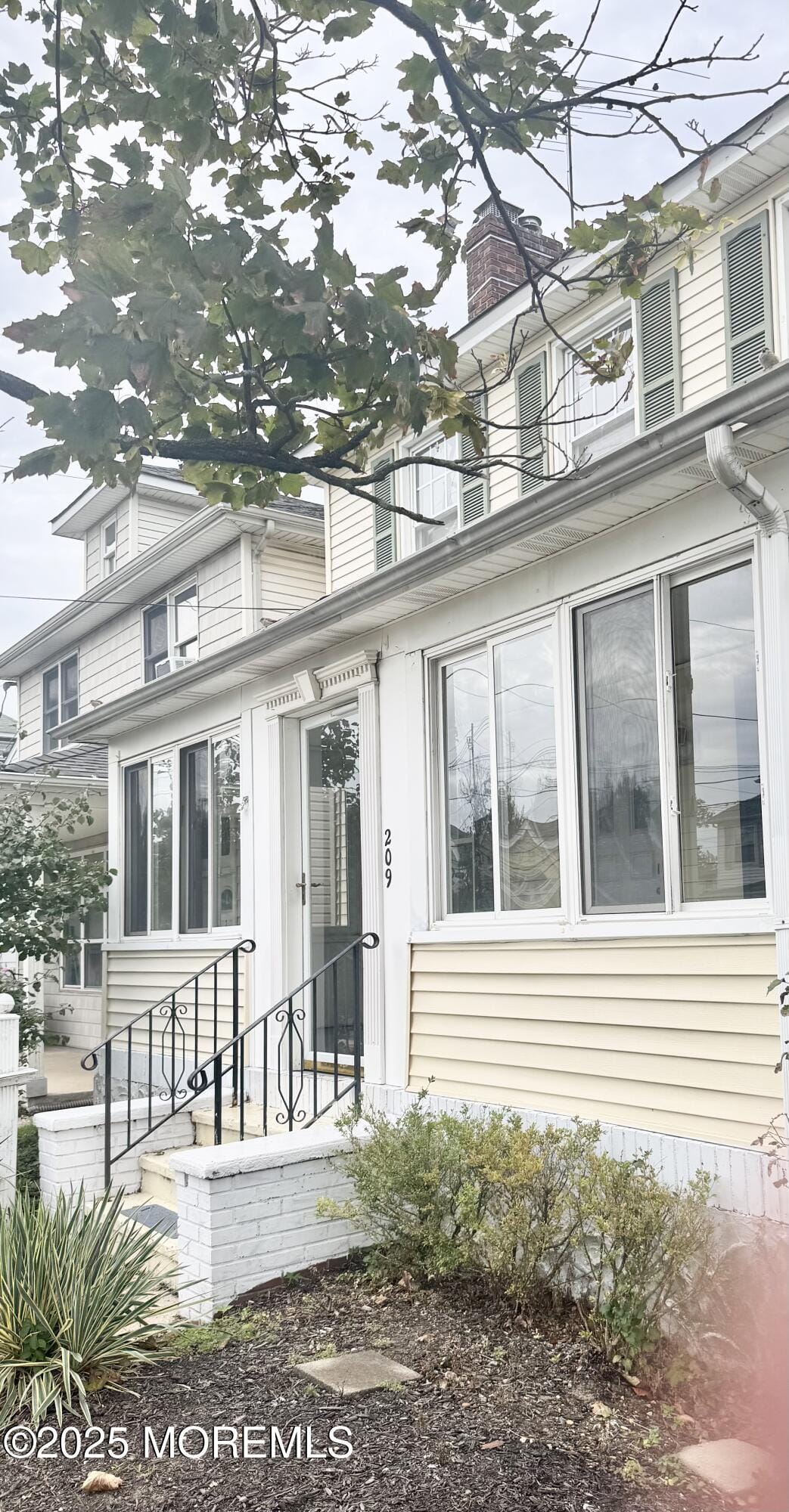 209 Broadway, Keyport, NJ, 07735 image 25