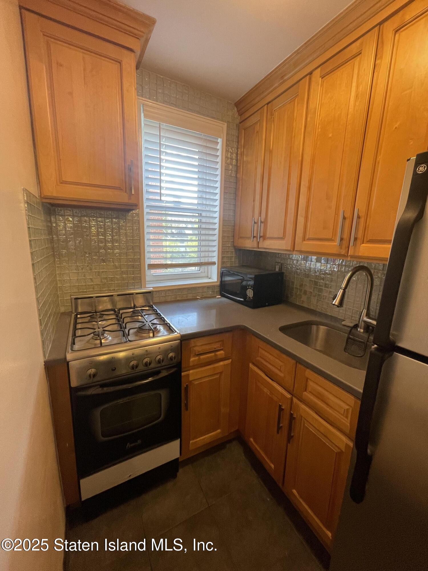 36 Hamilton Avenue 4b, Staten Island, NY, 10301 image 7