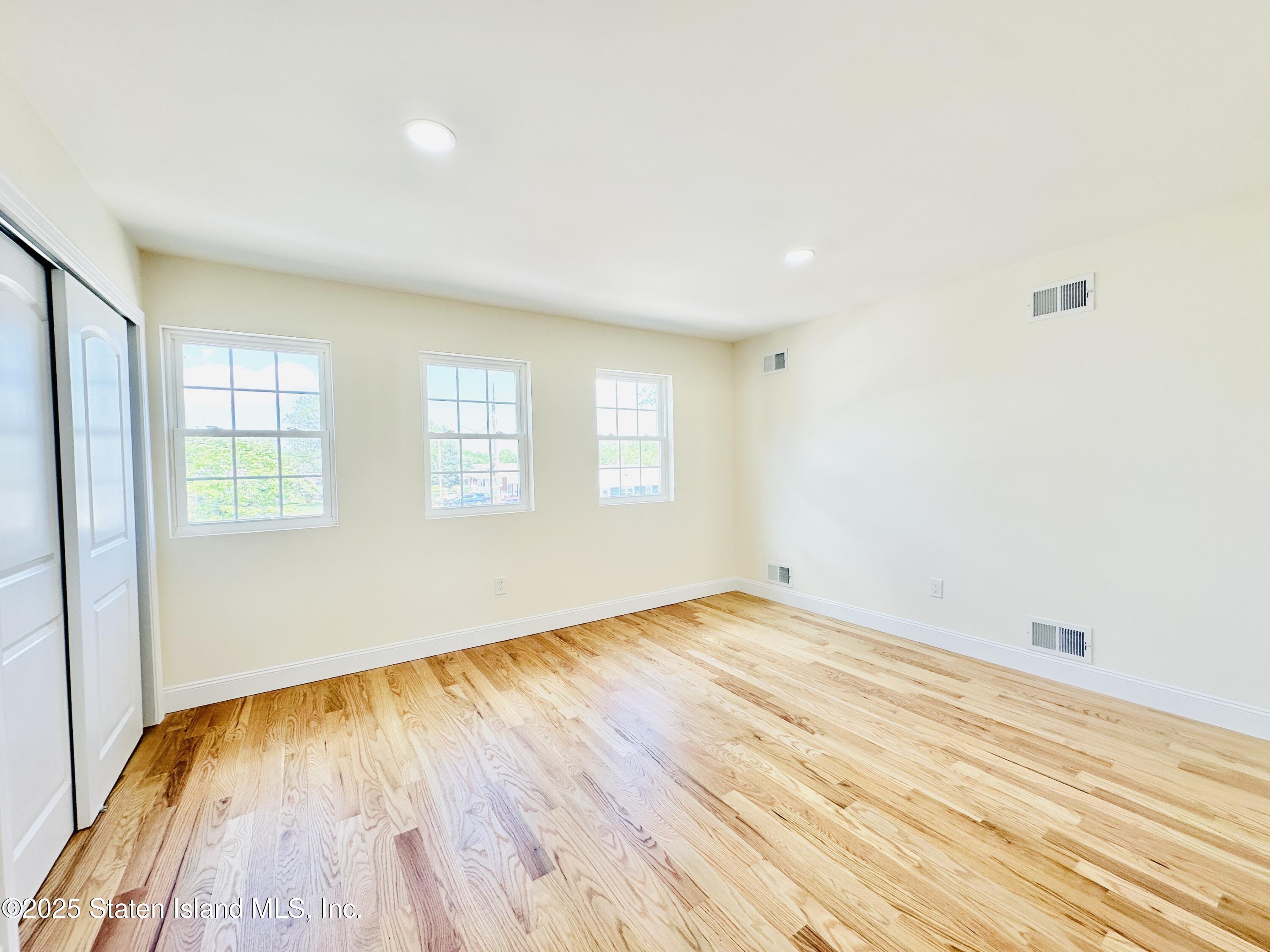 150 Riche Avenue, Staten Island, NY, 10314 image 11