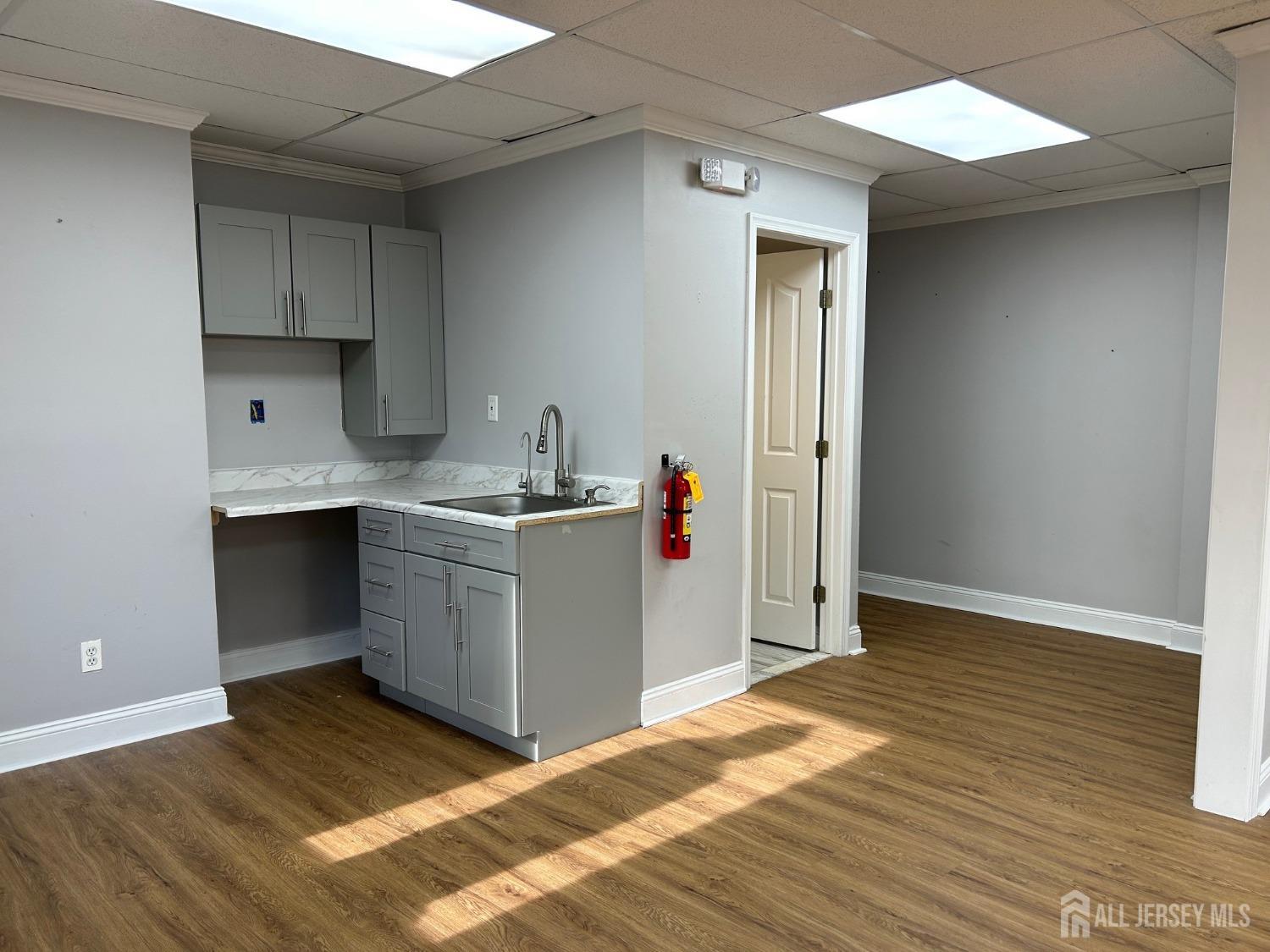 1967 Oak Tree Road, Edison, NJ, 08820 image 14