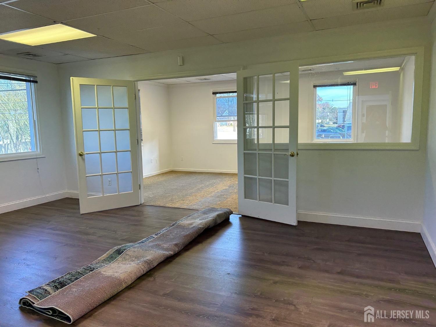 1967 Oak Tree Road, Edison, NJ, 08820 image 16