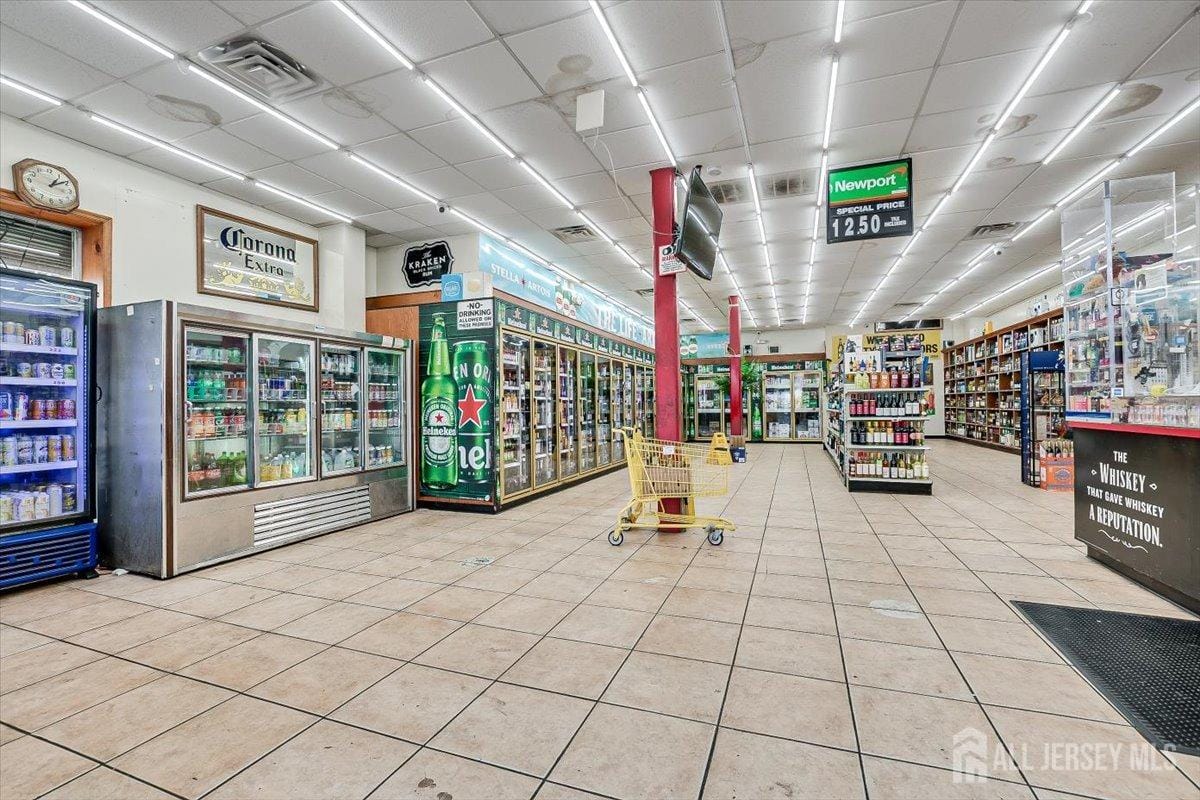 955 Frelinghuysen Avenue 957, Newark, NJ, 07114 image 19