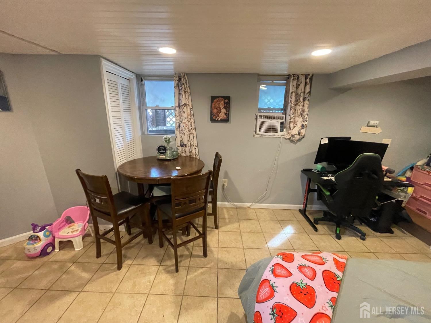 72 Comstock Street, New Brunswick, NJ, 08901 image 9