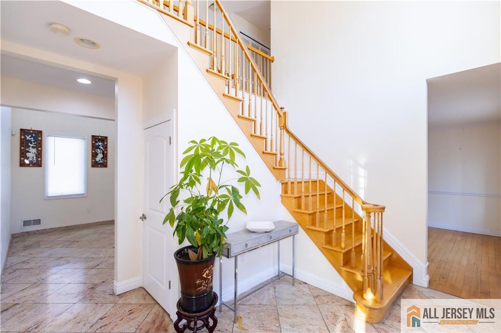 2 Universal Avenue, Edison, NJ, 08820 image 12