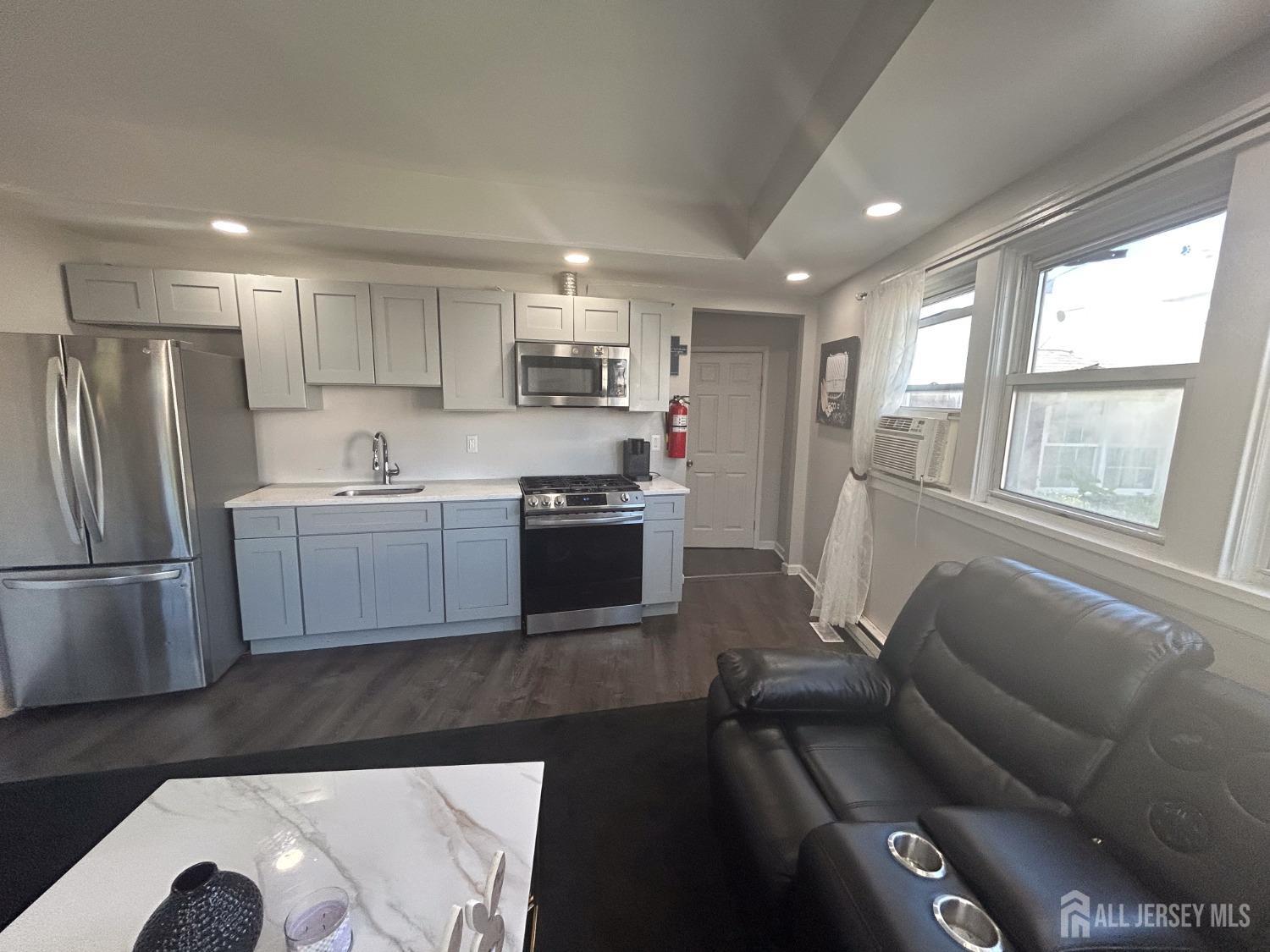 442 Bordentown Avenue, South Amboy, NJ, 08879 image 32