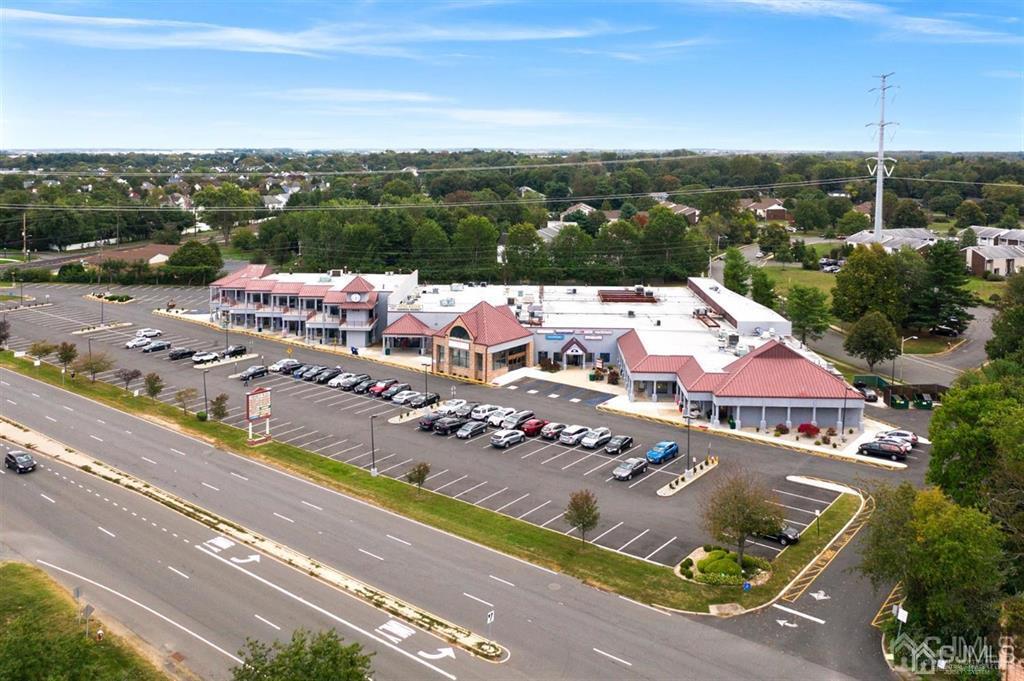 485 Georges Road 202 Image 3