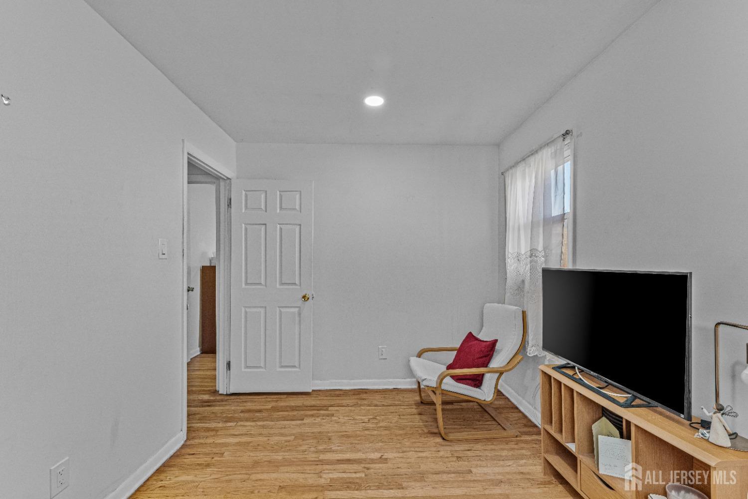 396 S 7th Avenue, Highland Park, NJ, 08904 image 14