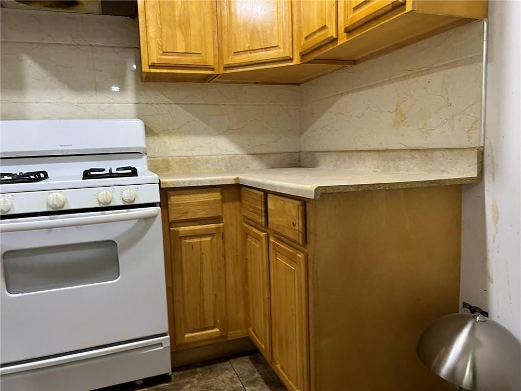 58-94 Grand Avenue, Queens, New York, 11378 image 33