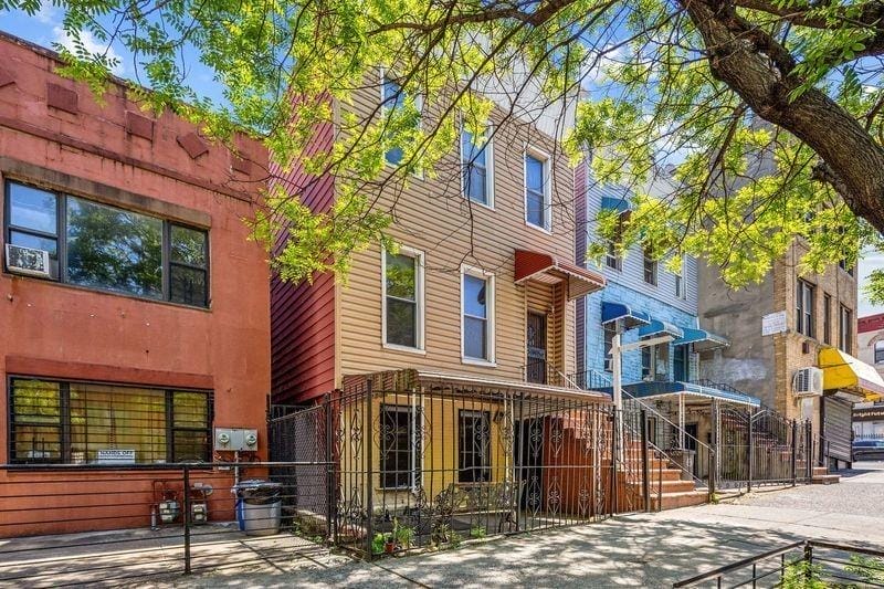 111 Schenectady Avenue Image 2