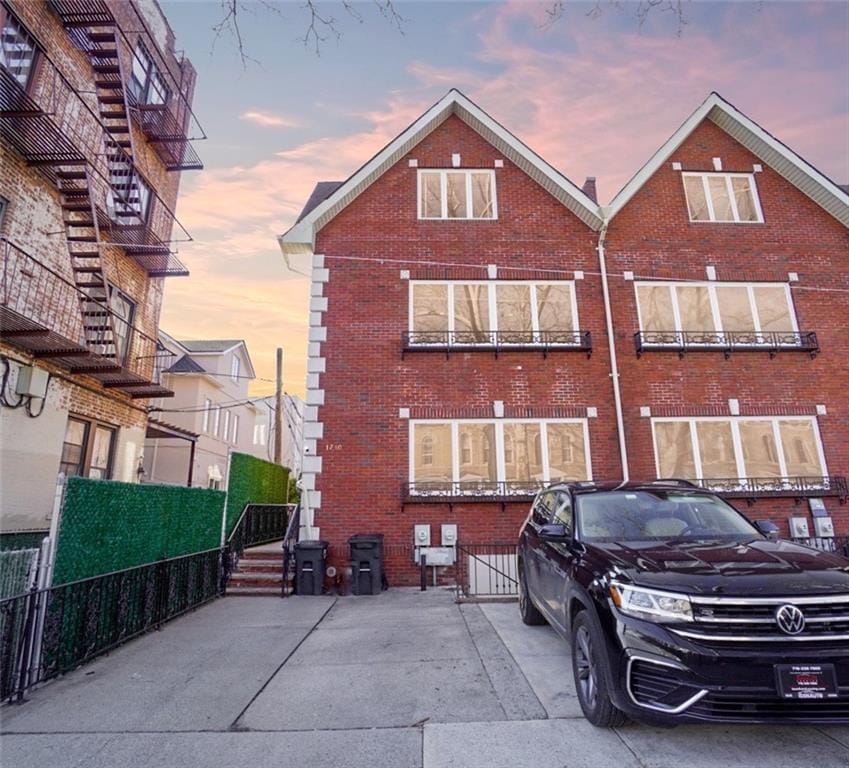 1736 East 2nd Street Image 1