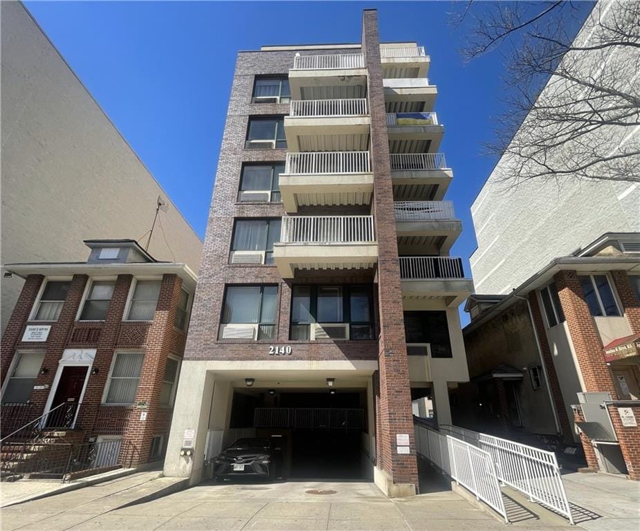 2140 Ocean Avenue 8A Image 1