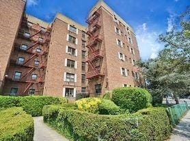 2821 Kings Highway 4M Image 1