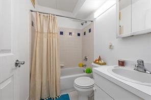 217 Eldert Street, Brooklyn, New York, 11207 image 12