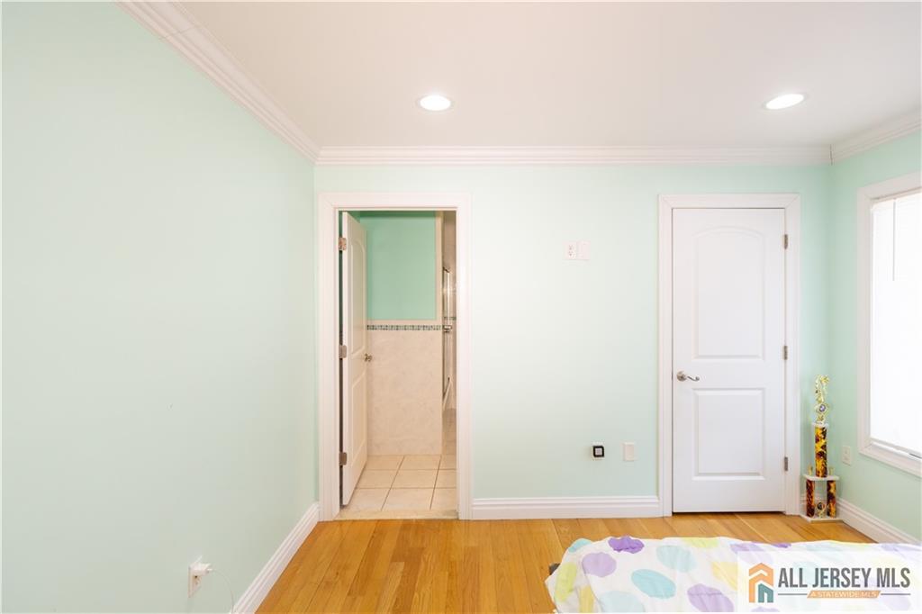 2 Universal Avenue, Edison, NJ, 08820 image 38