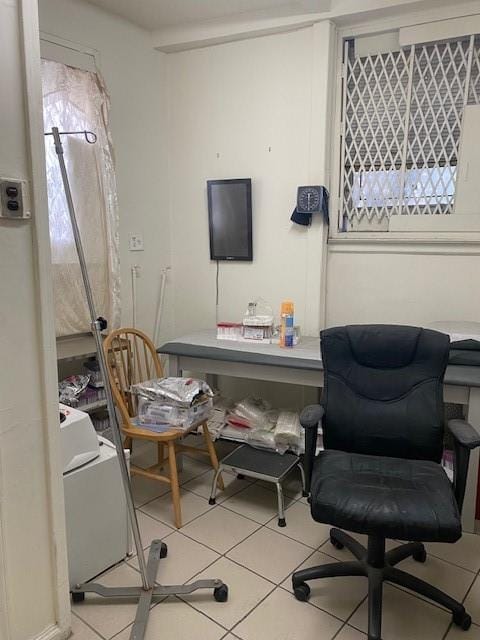 2000 Kings Highway Image 3