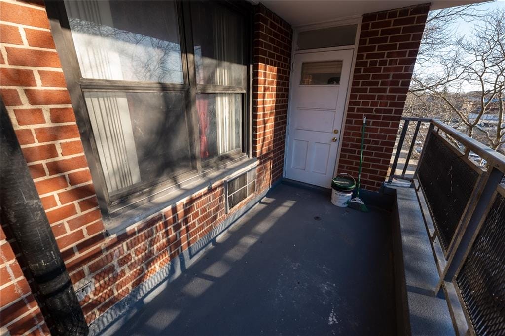 1165 East 54th Street 4S Image 3