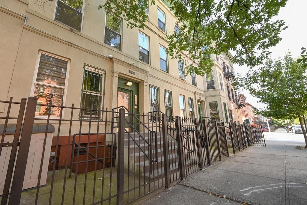 184 Hull Street C, Brooklyn, New York, 11233 image 21