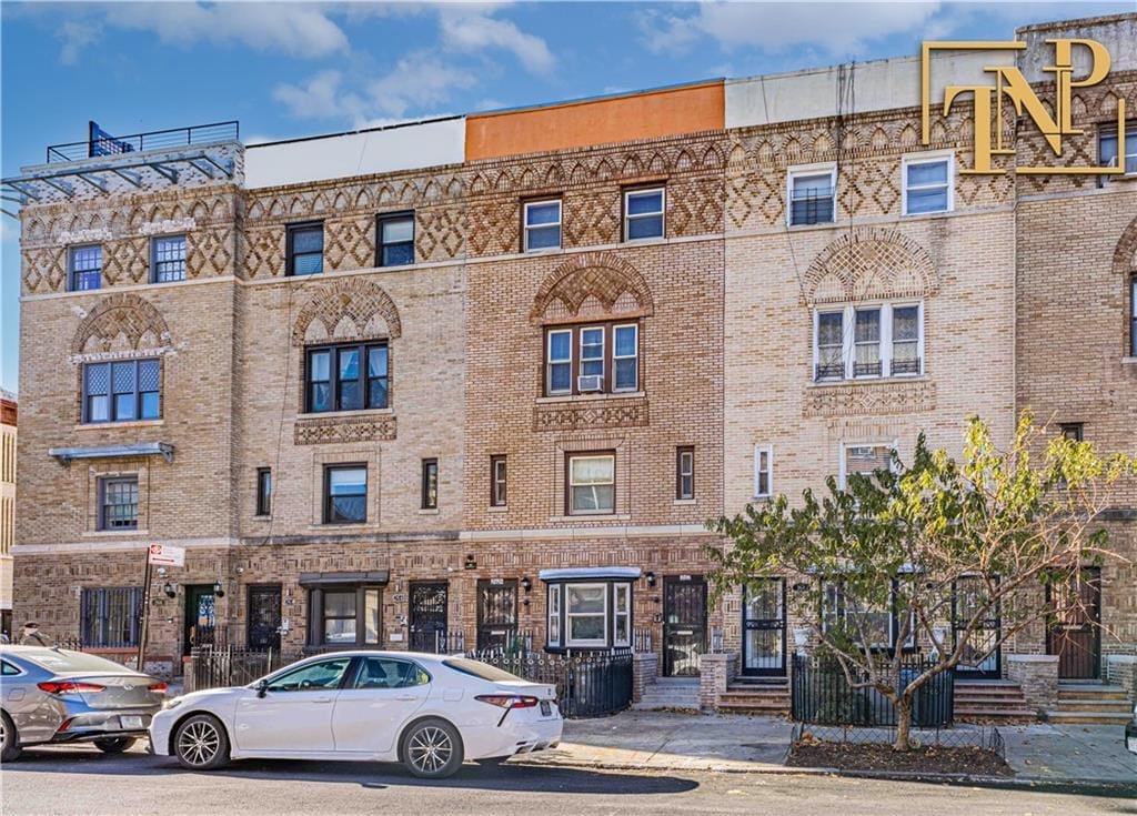 262 Brooklyn Avenue Image 2