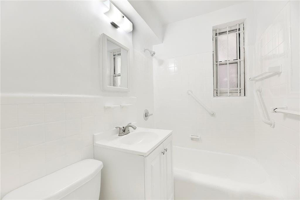 3510 Avenue H 2P, Brooklyn, New York, 11210 image 22