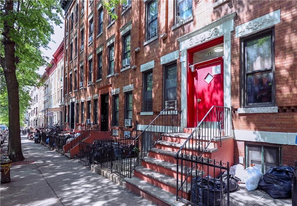 543 49th Street Image 1