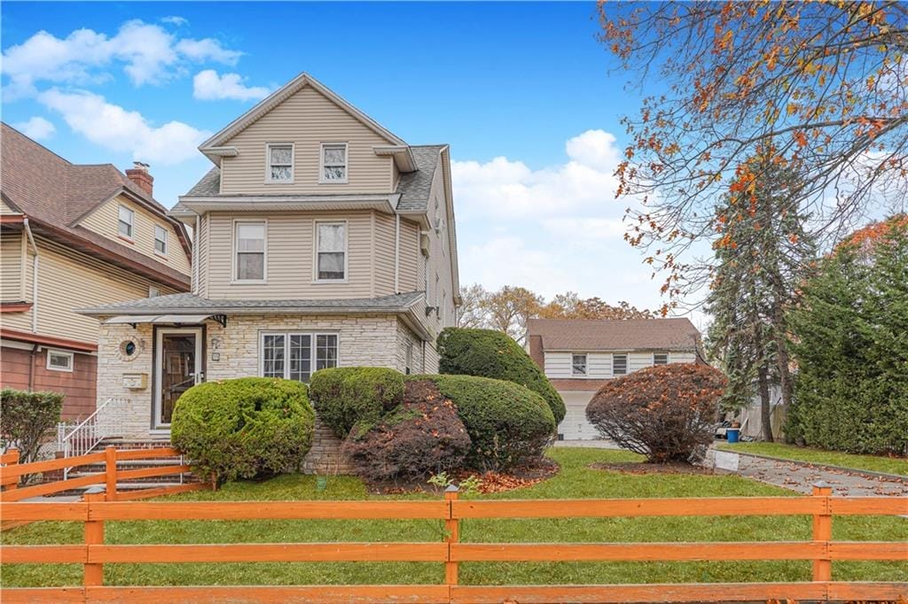 33 Wellington Court Image 2