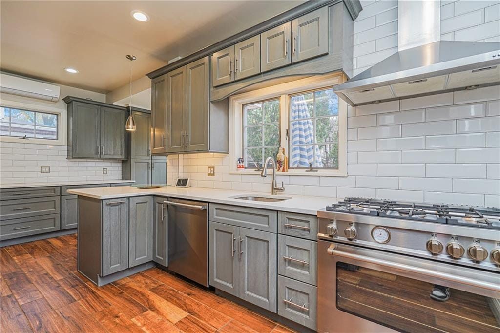 33 Wellington Court, Brooklyn, New York, 11230 image 15