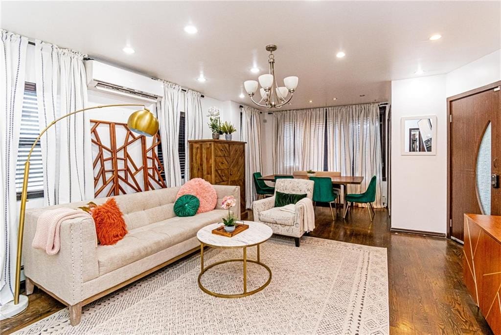 52 Bradford Street, Brooklyn, New York, 11207 image 17