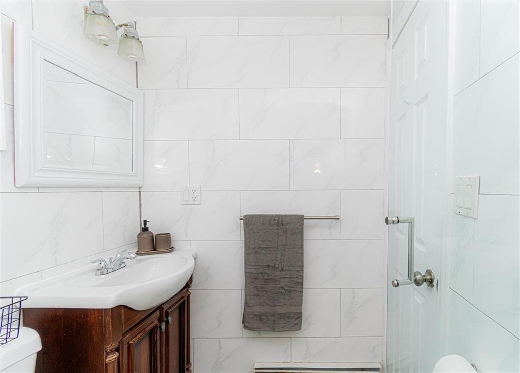 52 Bradford Street, Brooklyn, New York, 11207 image 9