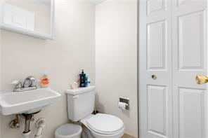 192 Jamie Lane, Staten  Island, New York, 10312 image 12