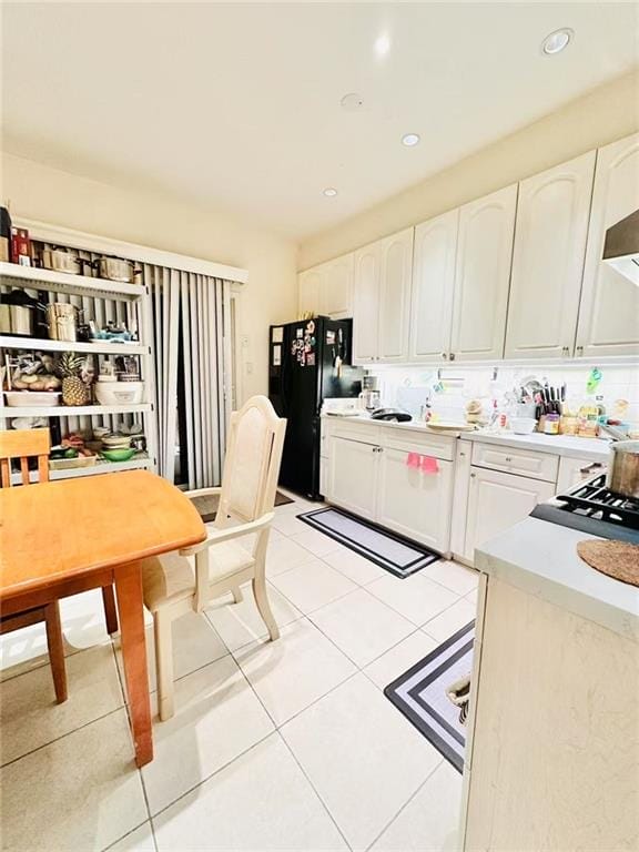 68 Hope Lane Image 3