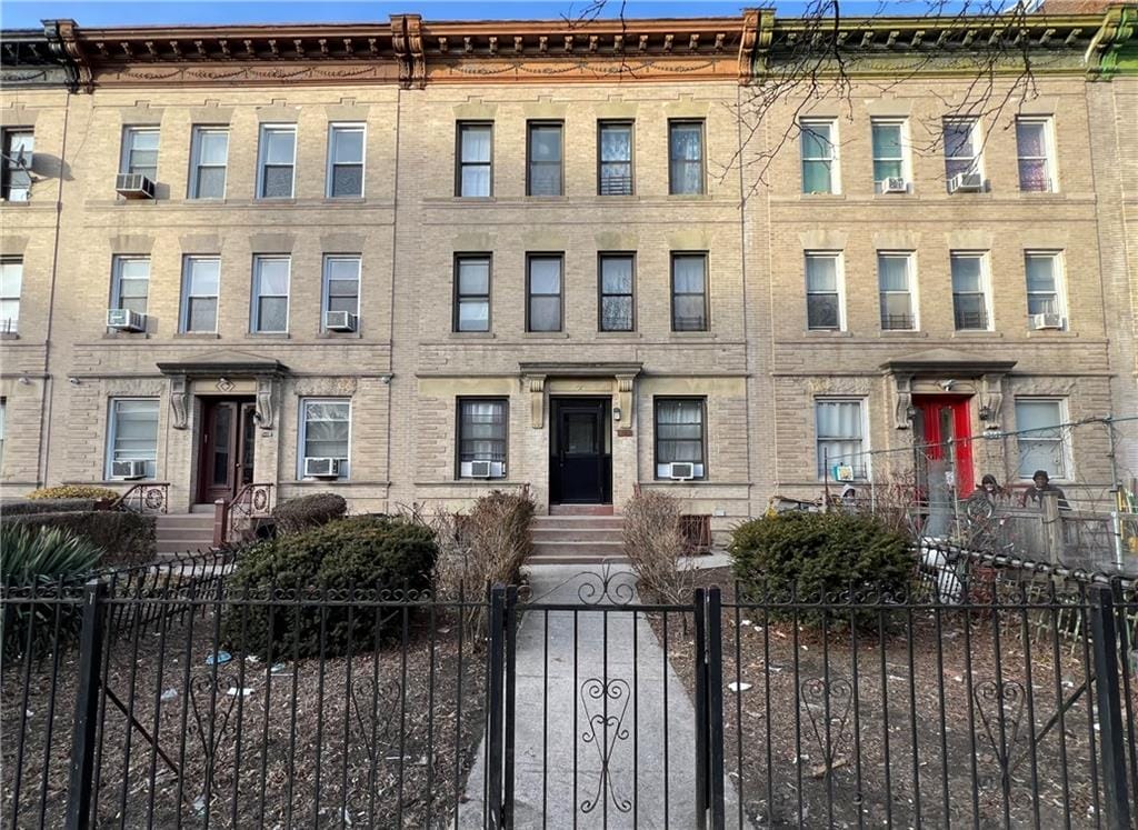 259 Linden Boulevard Image 1