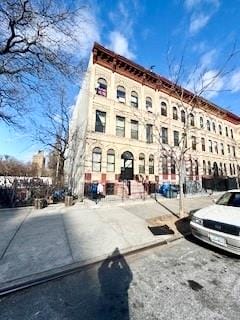 327 Vernon Avenue, Brooklyn, New York, 11206 image 10