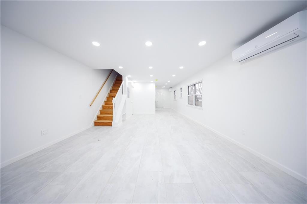 84 Elm Street, Staten  Island, New York, 10310 image 12