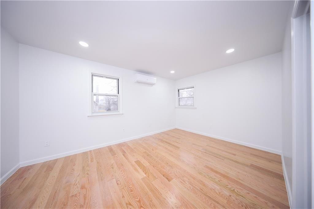 84 Elm Street, Staten  Island, New York, 10310 image 17