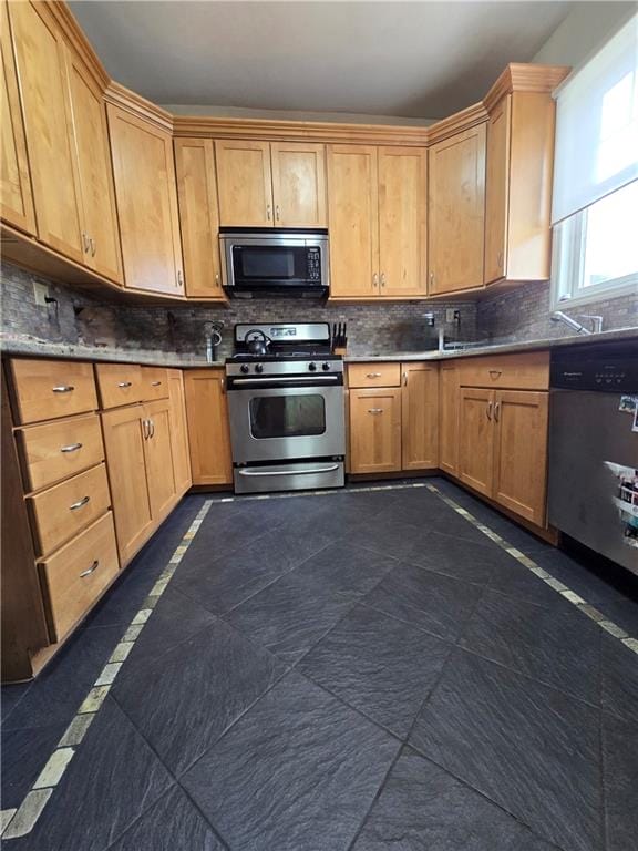 1440 East 3rd Street Image 5