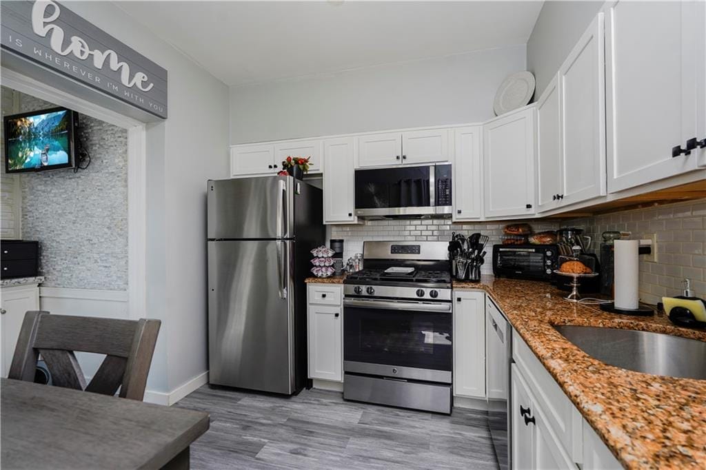 668 Yetman Avenue, Staten  Island, New York, 10307 image 11