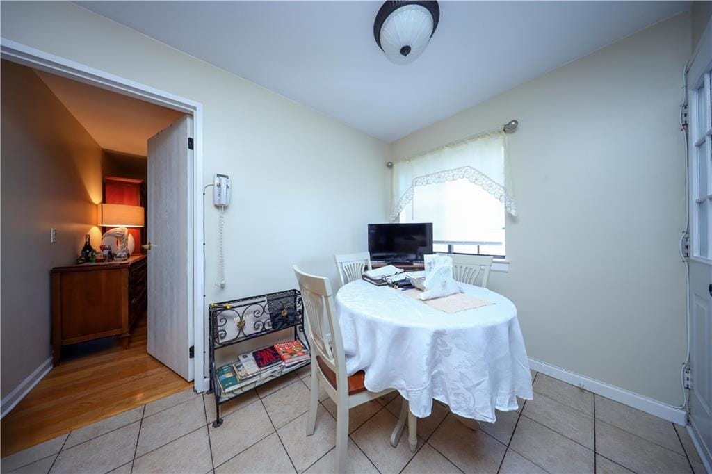 120 Devon Loop 6, Staten  Island, New York, 10314 image 7