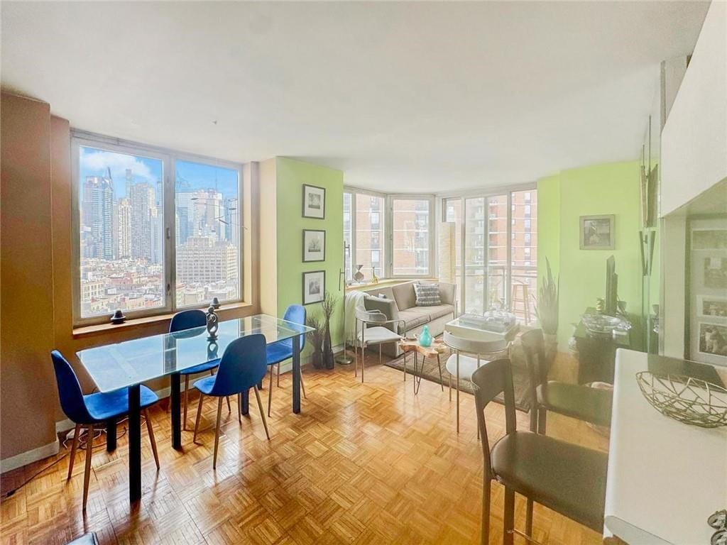 500 West 43rd Street 21E Image 2