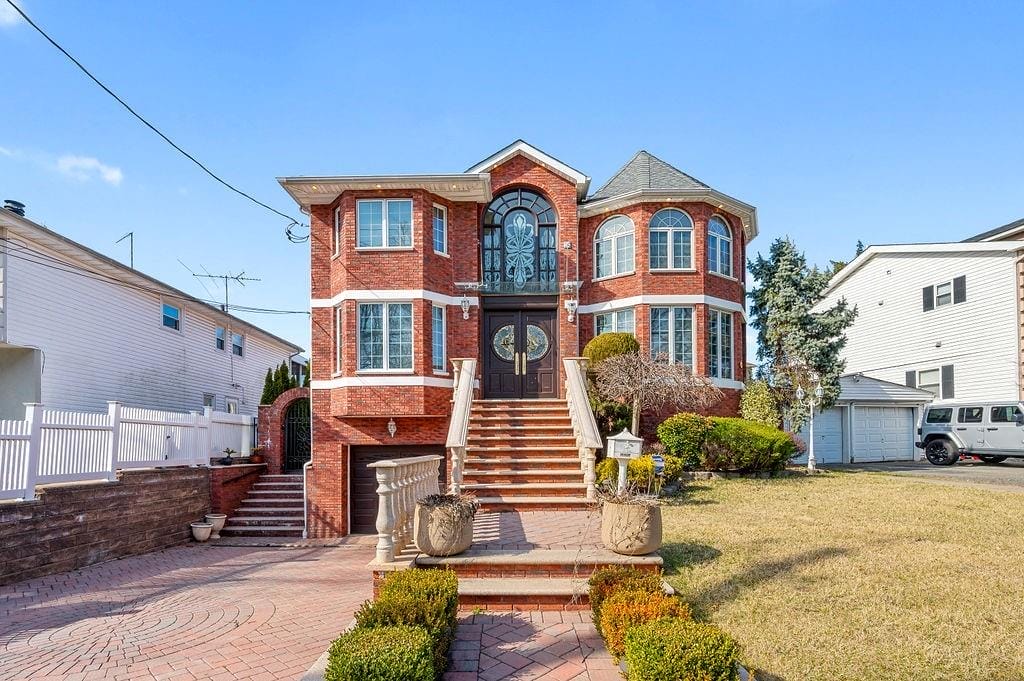 5125 Amboy Road Image 2