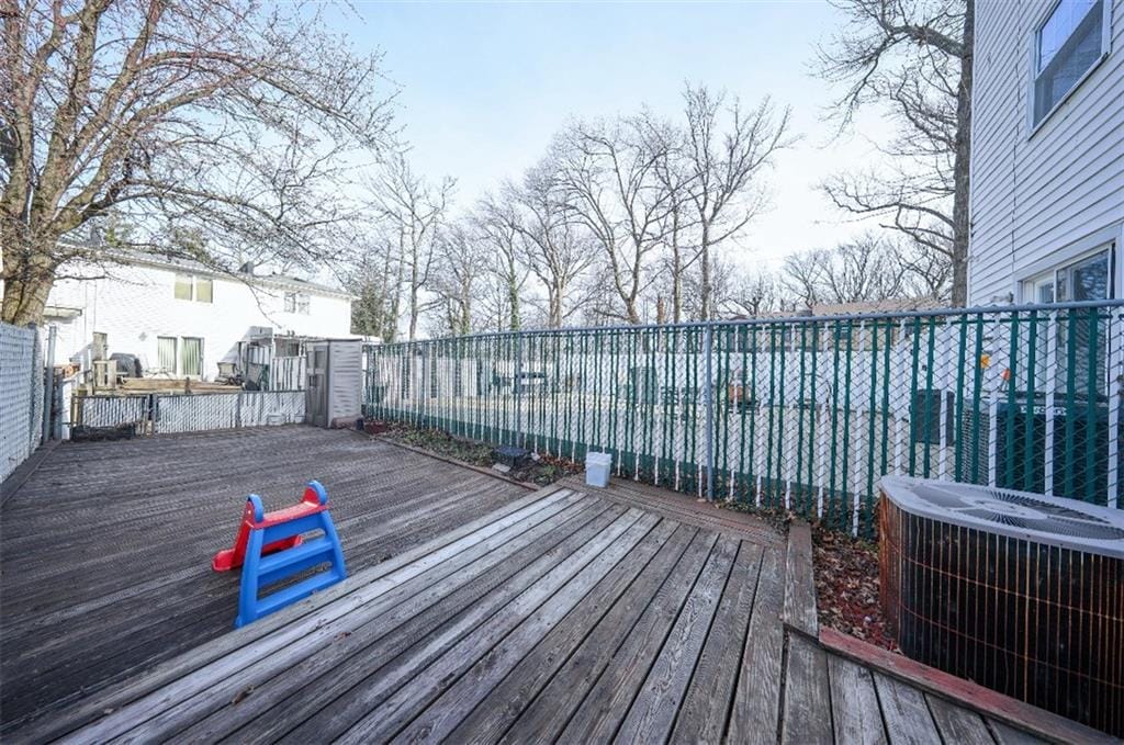 285 Bartlett Avenue, Staten  Island, New York, 10312 image 15