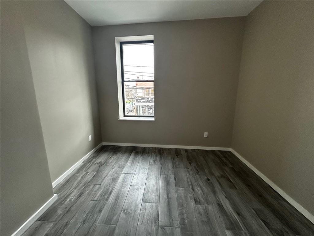 1232 Bay Street, New York, New York, 10305 image 28