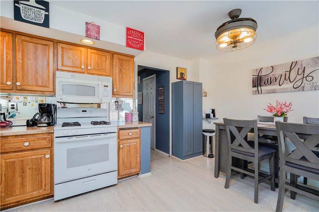 688 North Railroad Avenue, Staten  Island, New York, 10304 image 11