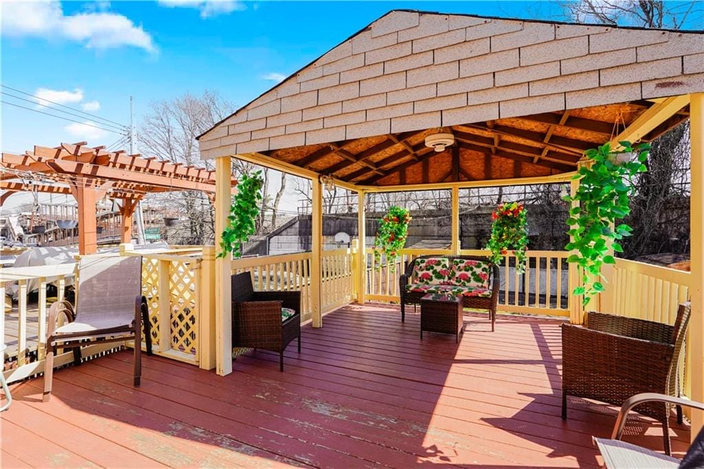 688 North Railroad Avenue, Staten  Island, New York, 10304 image 13