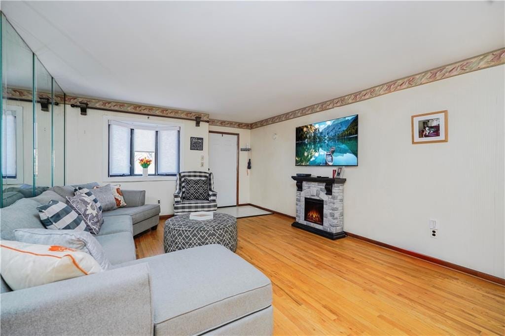 688 North Railroad Avenue, Staten  Island, New York, 10304 image 7